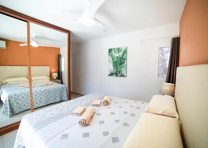 Whitney וילה פוארטו דל כרמן