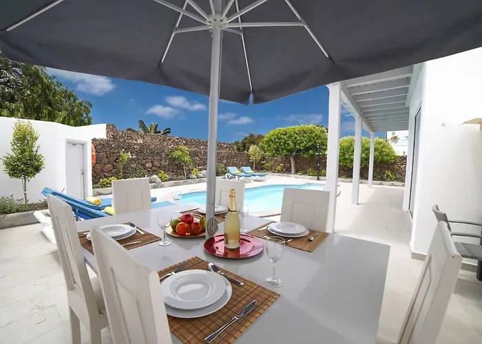 Whitney * פוארטו דל כרמן