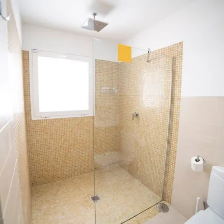 Whitney * بويرتو ذيل كارمين